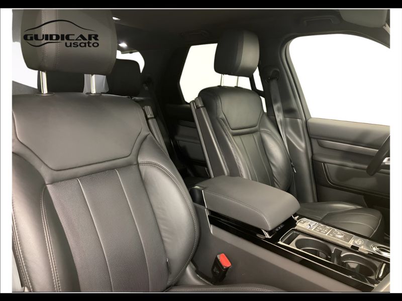 GuidiCar - LAND ROVER Discovery 2017 Discovery 2.0 sd4 HSE 240cv 5p.ti auto Usato
